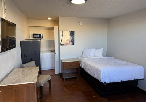 Gwenadele - single room